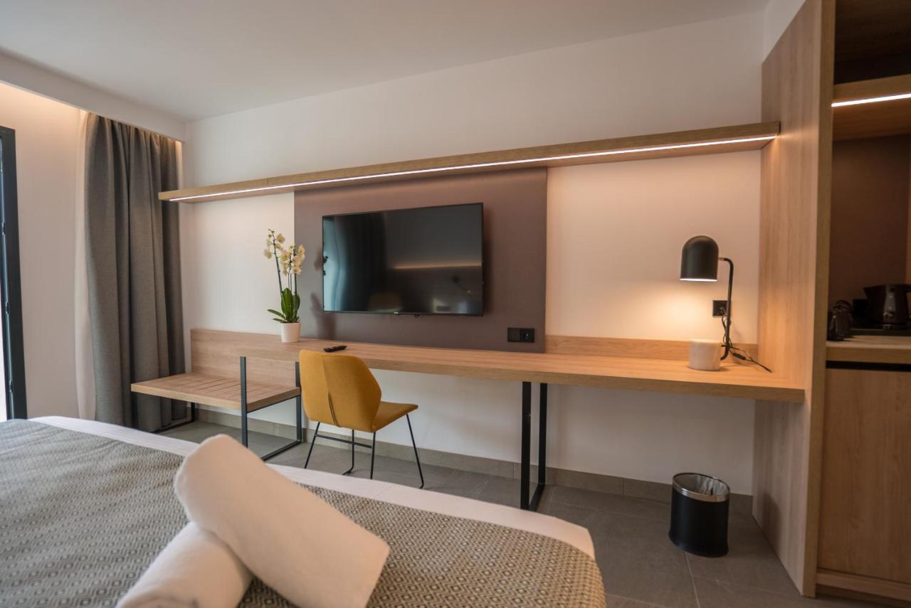 Hotel Morlans Suites - Adults Only Peguera Buitenkant foto